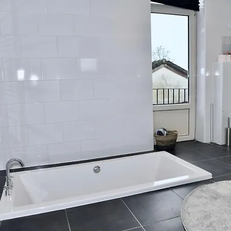 Aix Apartment Kerkrade