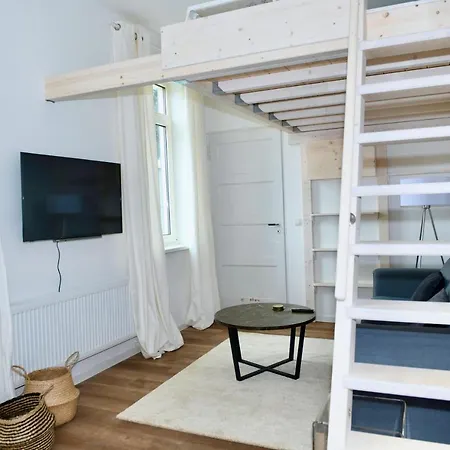 Aix Apartment