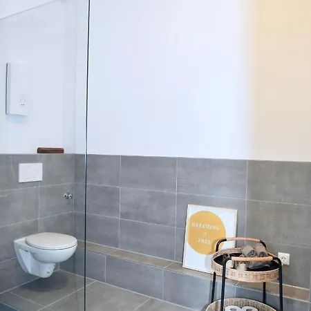Aix Apartment