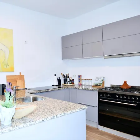 Aix Apartment Kerkrade